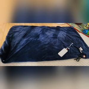 New USB operated warm blanket 150cm x 90cm